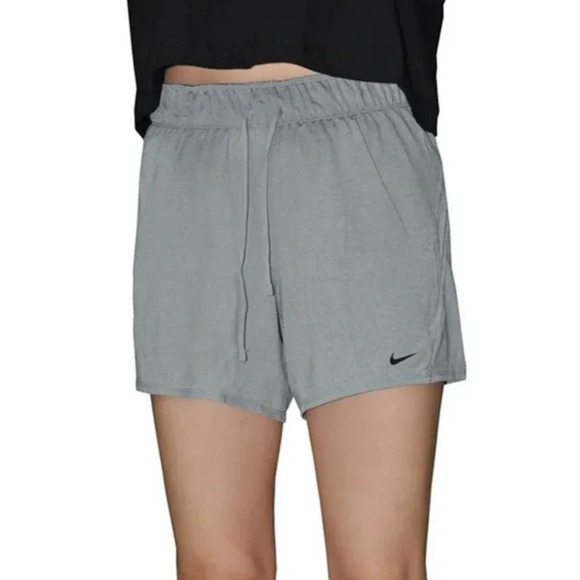 Nike Pants - Nike Women’s Dri-Fit Attack Shorts Size XS / Style DB4502-073 in Gray